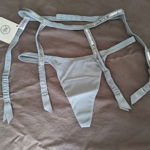 La Perla silver thong/ garter belt set 2/Small NWT